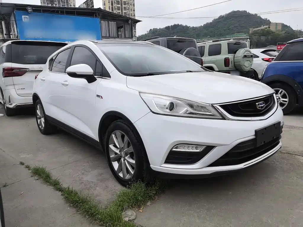Geely Emgrand GS 2018 — фото 4