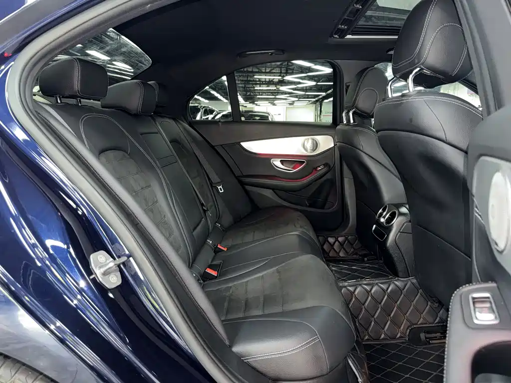 Mercedes-Benz C-Class 2019 — фото 11