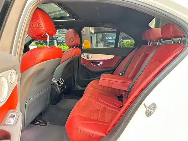 Mercedes-Benz C-Class 2021