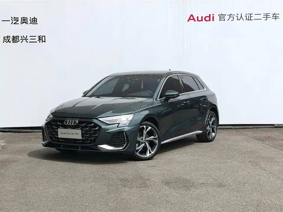 Audi A3 2025 — фото 1