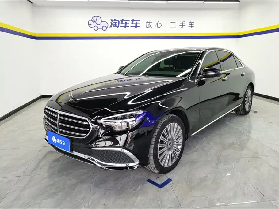 Mercedes-Benz E-Class 2023 — фото 1