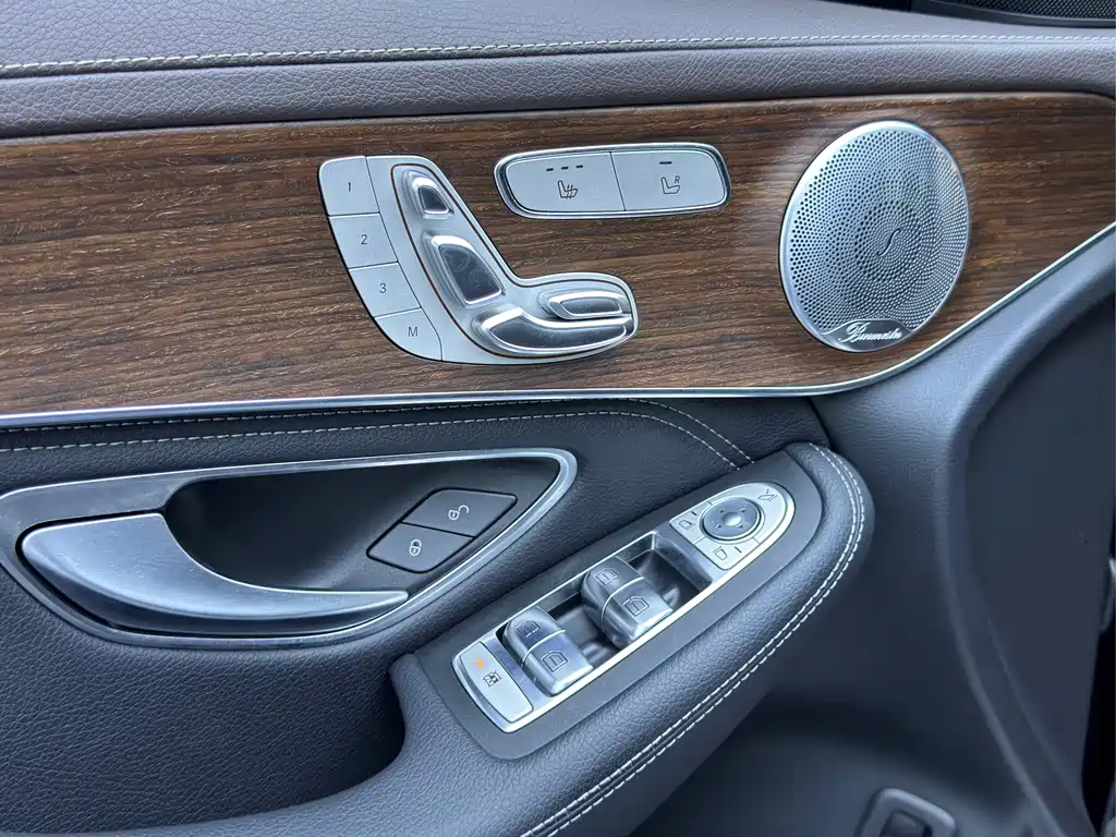 Mercedes-Benz GLC 2020 — фото 4