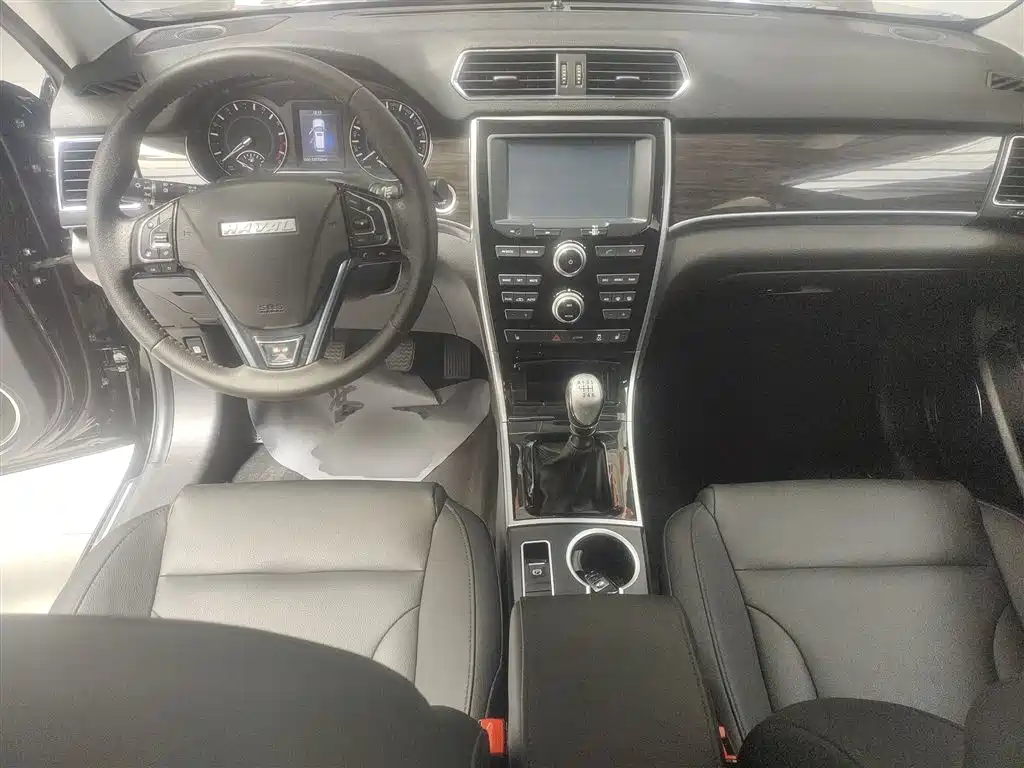 Haval H2 2016 — фото 10