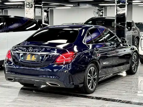 Mercedes-Benz C-Class 2019