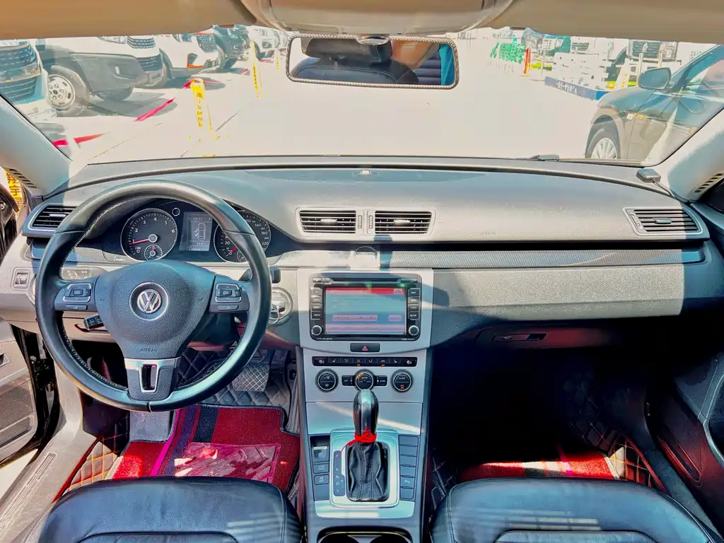 Volkswagen Magotan 2014