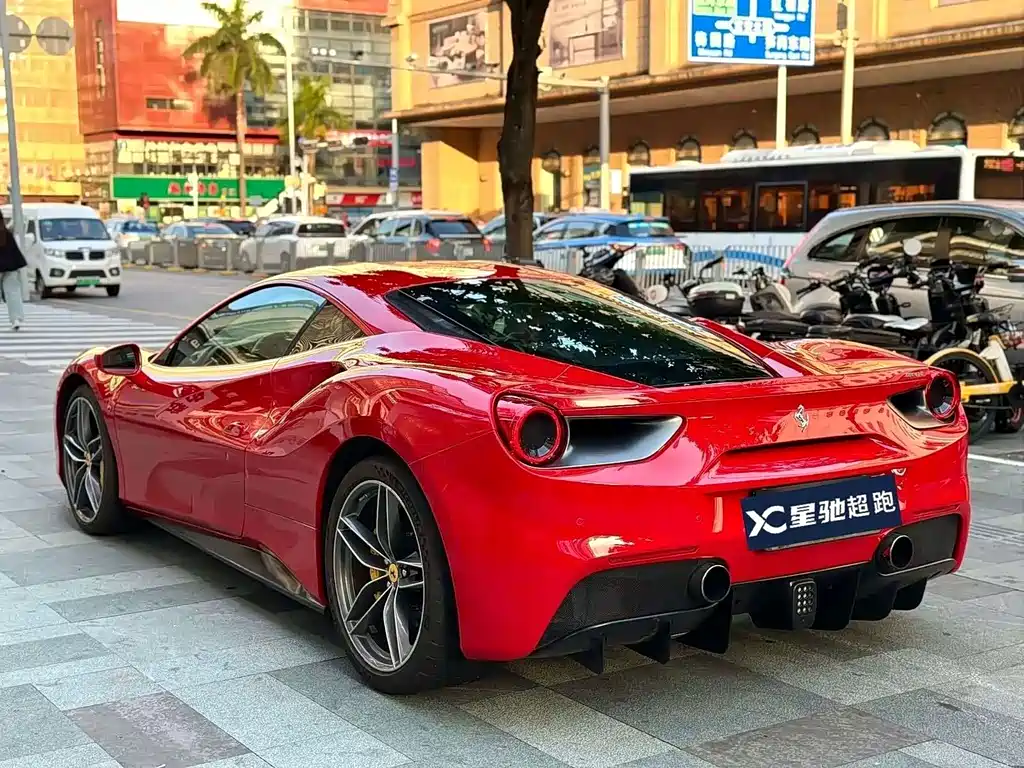Ferrari 488 2016 — фото 2