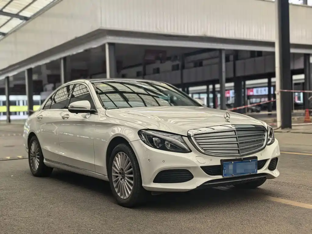 Mercedes-Benz C-Class 2015 — фото 3