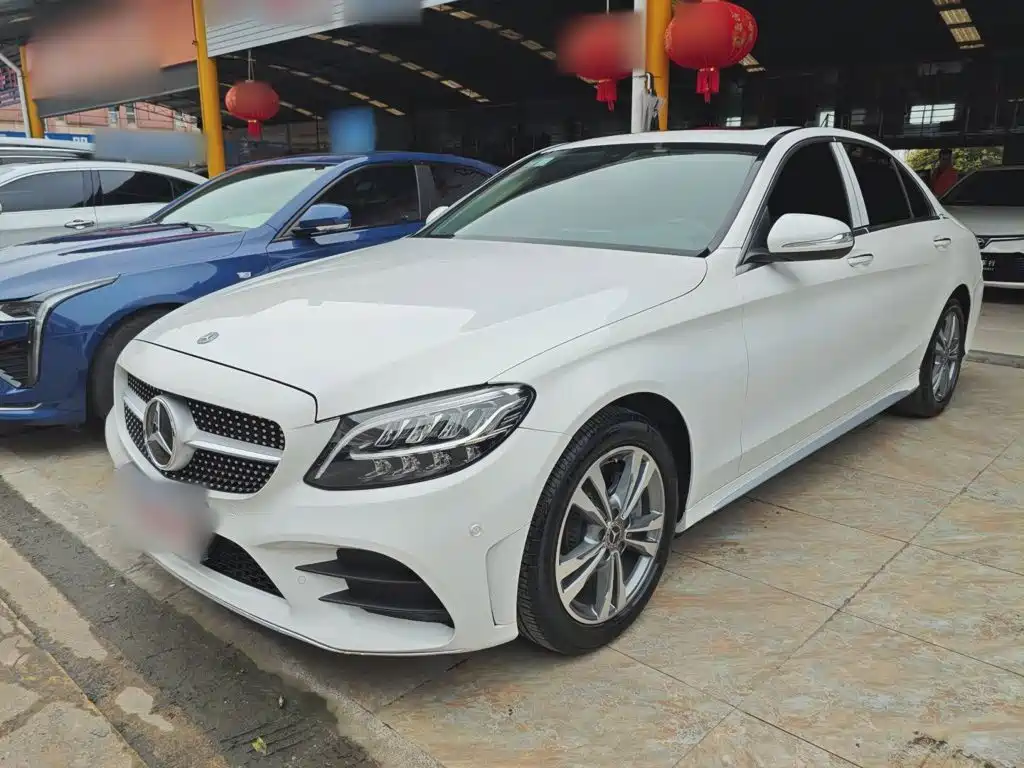 Mercedes-Benz C-Class 2019