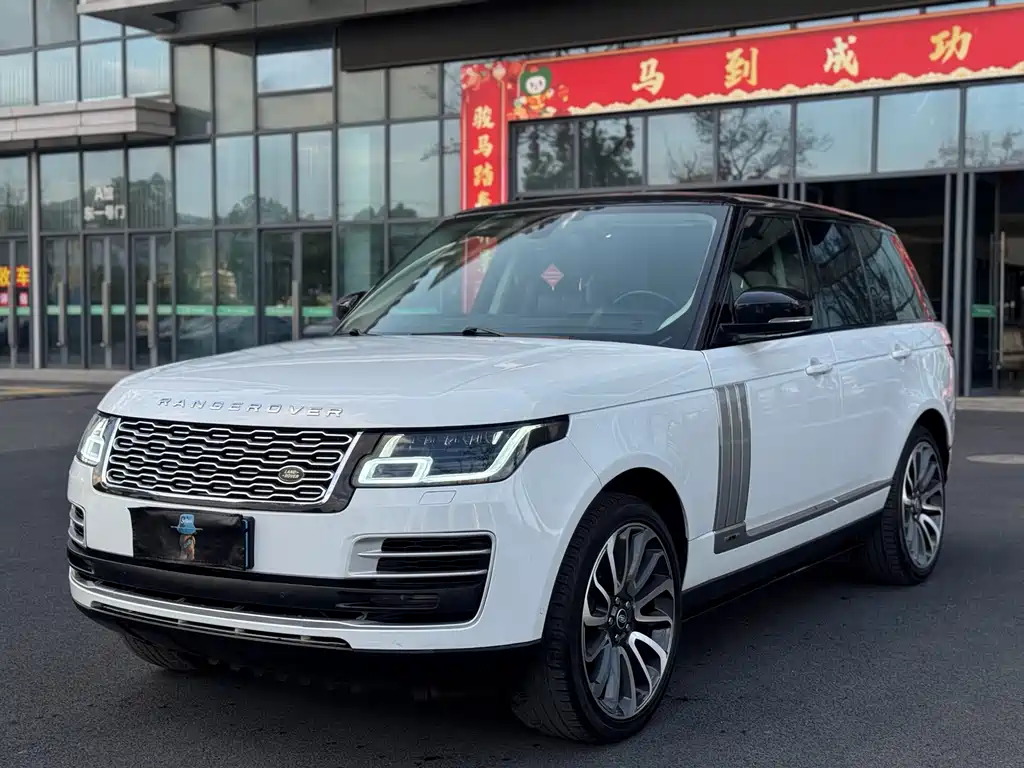 Land Rover Range Rover 2017 — фото 1