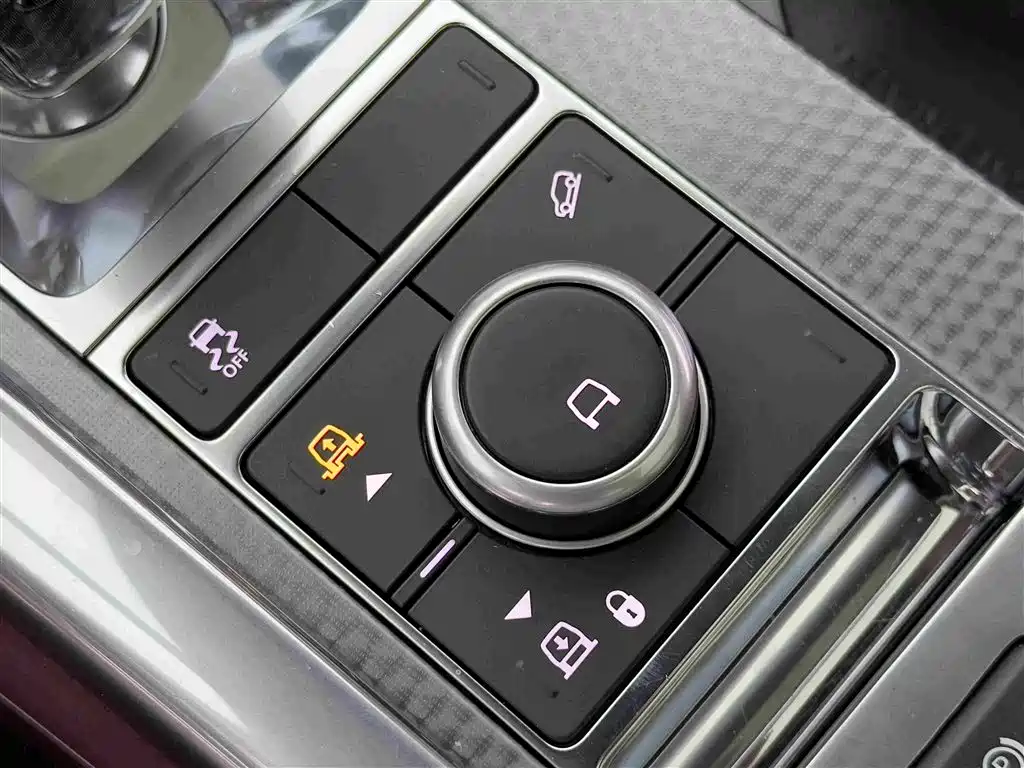 Land Rover Sport 2018 — фото 13