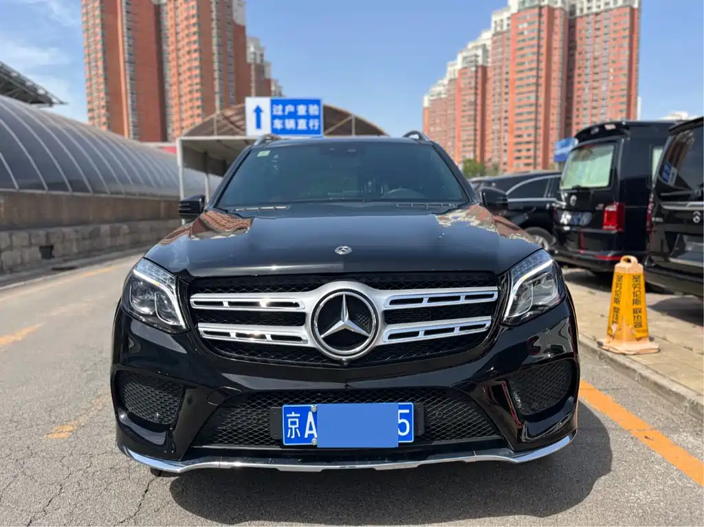 Mercedes-Benz GLS 2018 — фото 2
