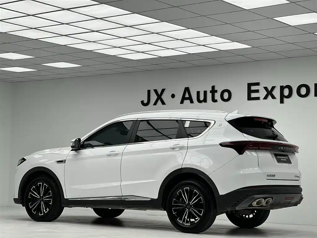Jetour X70 PLUS 2022 — фото 13