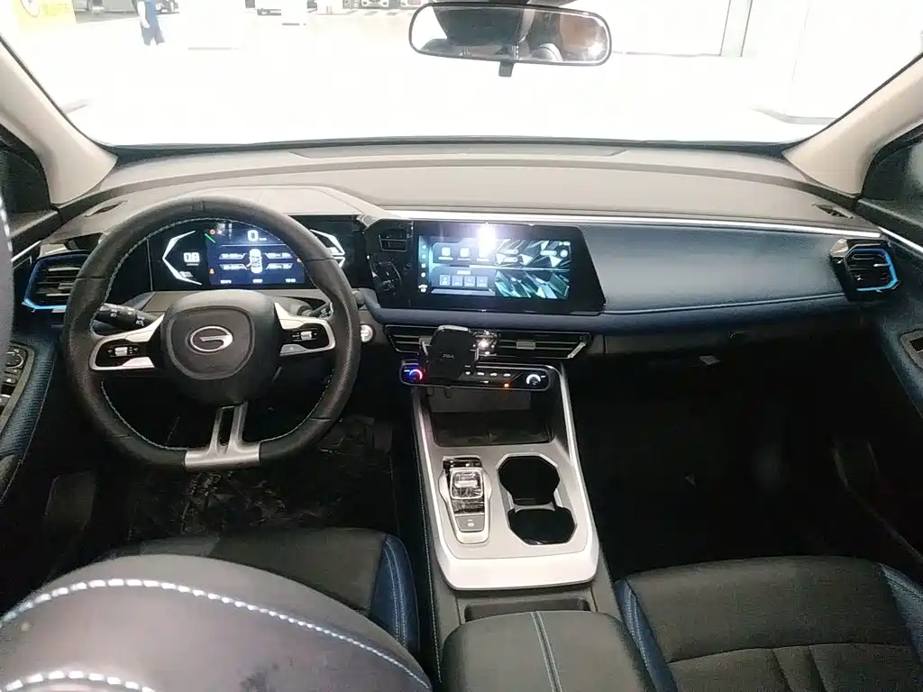 GAC Trumpchi GS3 2025 — фото 10