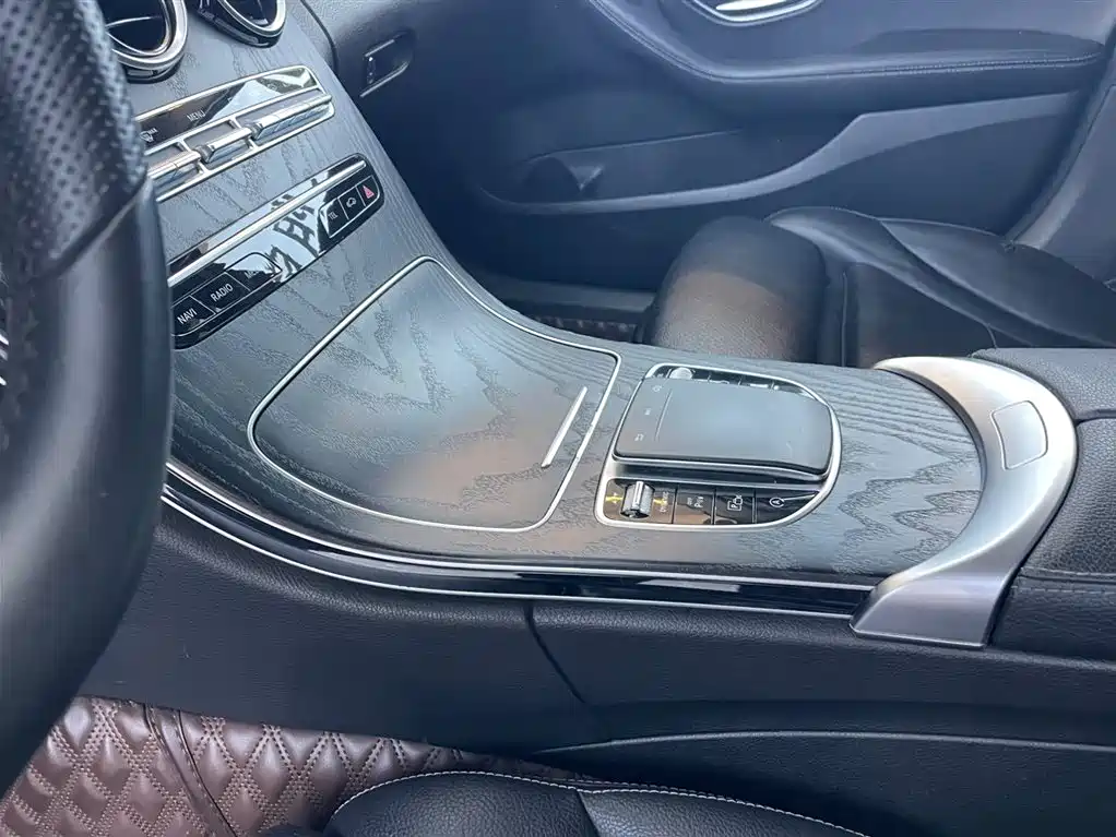Mercedes-Benz C-Class 2020 — фото 10