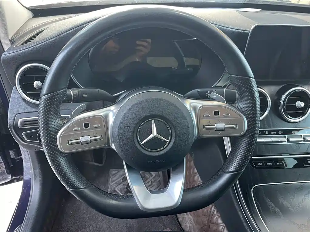 Mercedes-Benz C-Class 2020 — фото 8