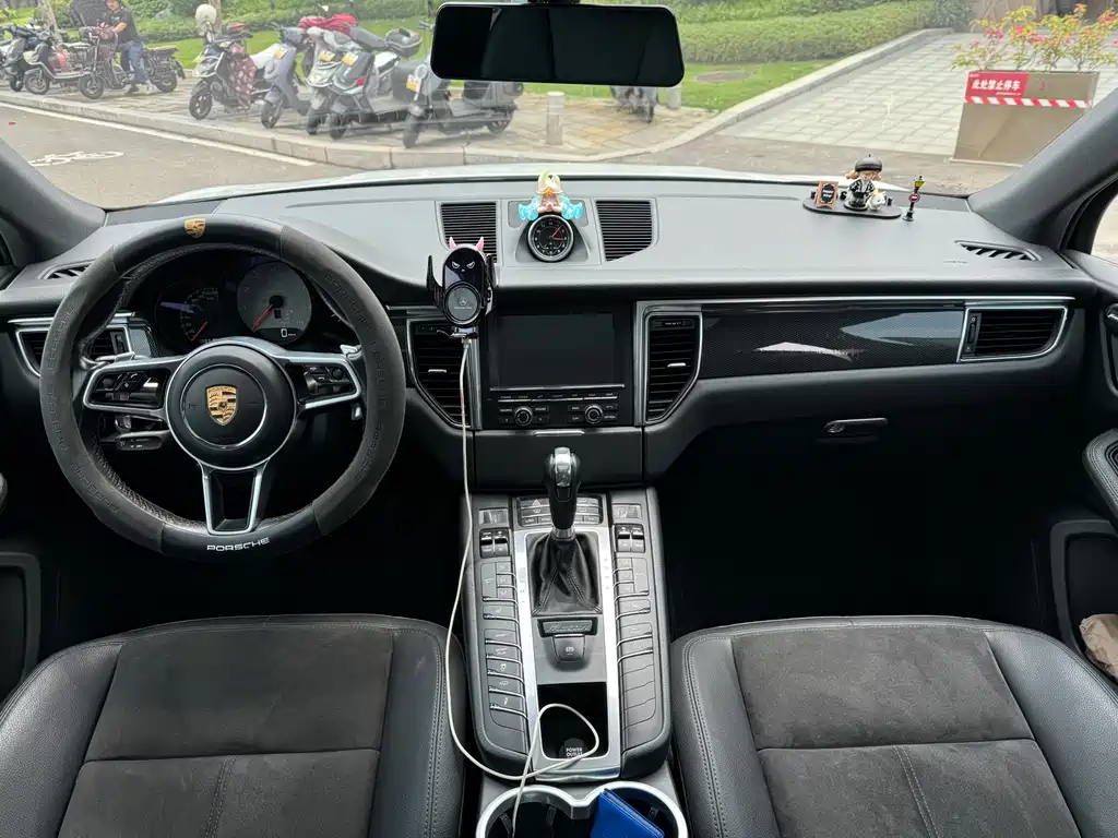 Porsche Macan 2015 — фото 8