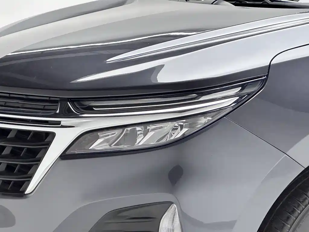 Chevrolet Equinox 2023 — фото 10
