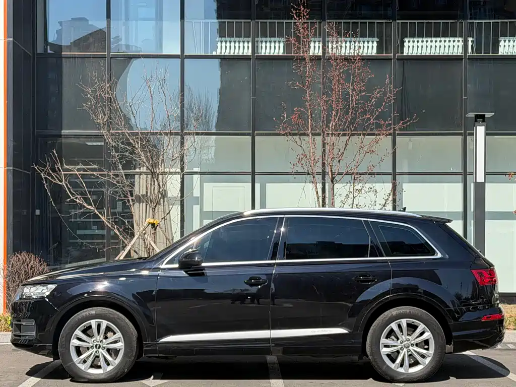 Audi Q7 2016 — фото 7