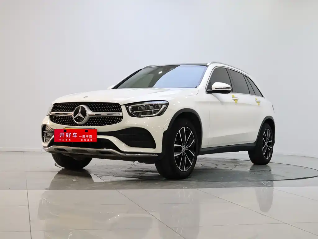 Mercedes-Benz GLC 2022 — фото 1