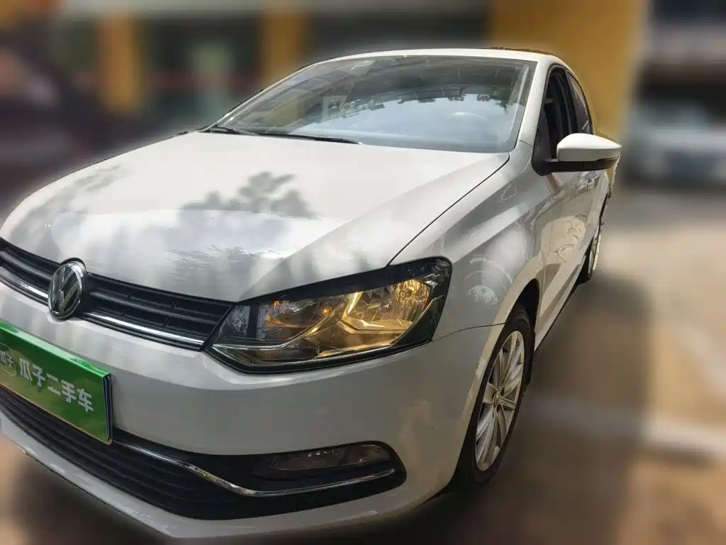 Volkswagen Polo 2015