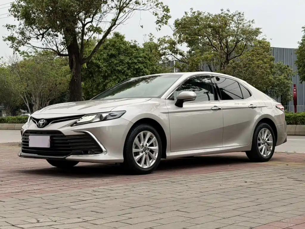 Toyota Camry 2022