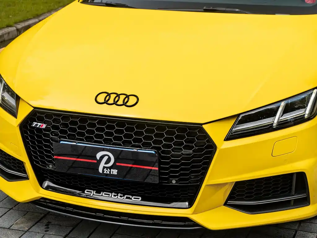 Audi TTS 2018 — фото 7