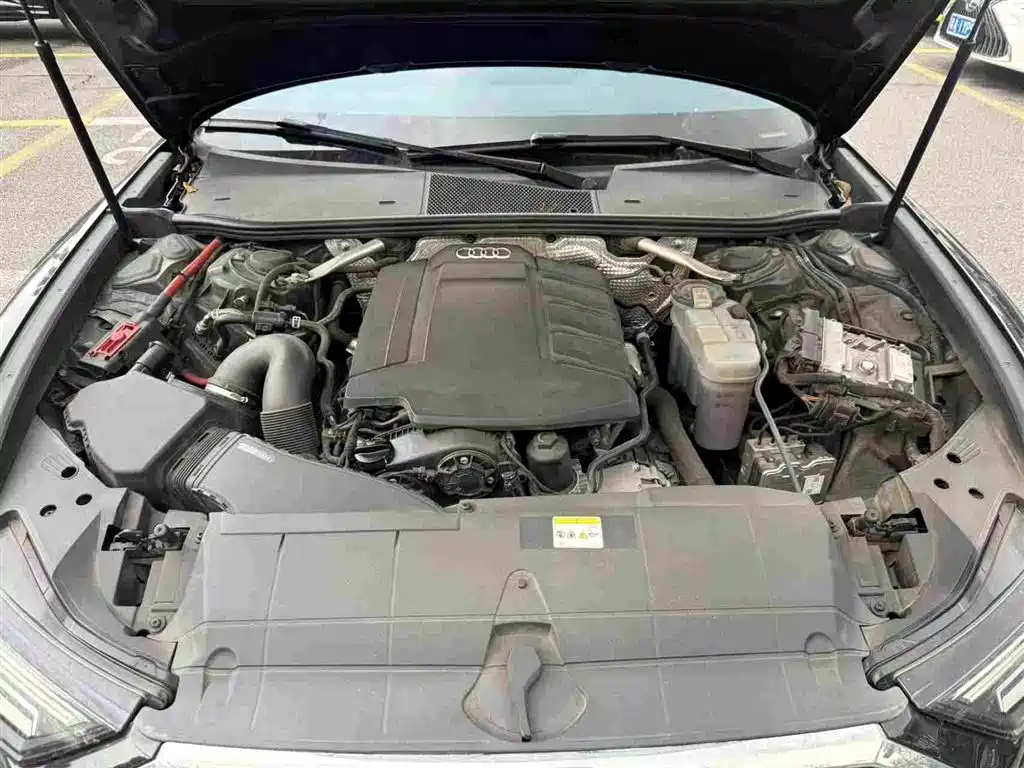 Audi A6L 2023 — фото 10
