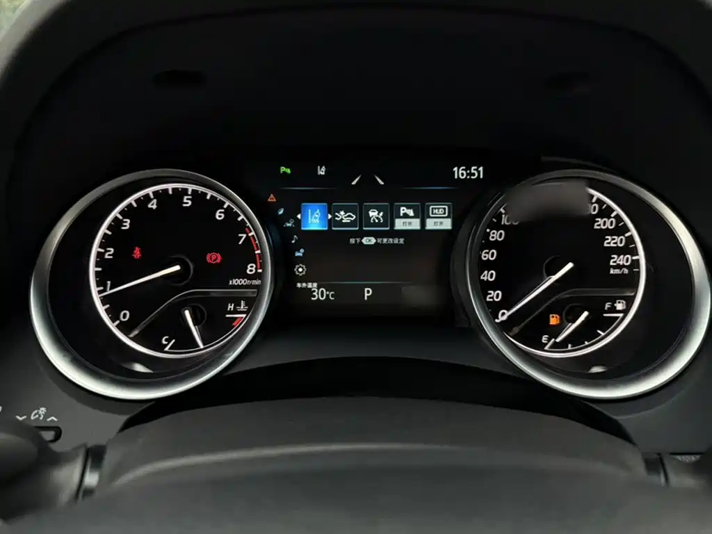Toyota Camry 2022