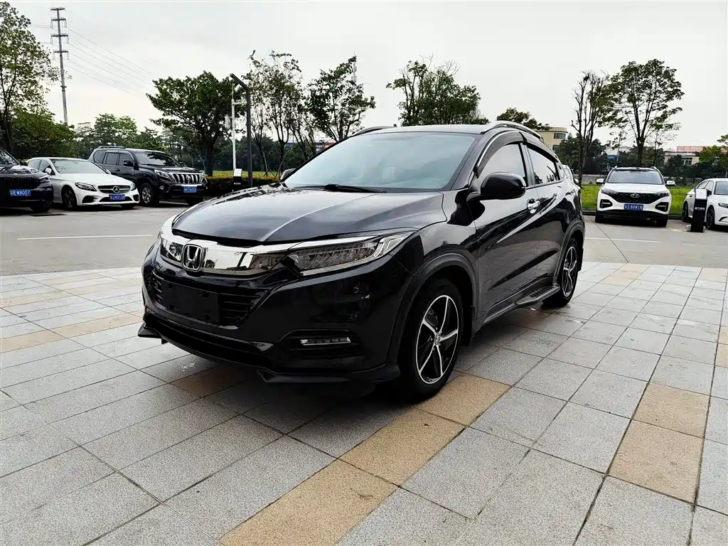 Honda Vezel 2020 — фото 1