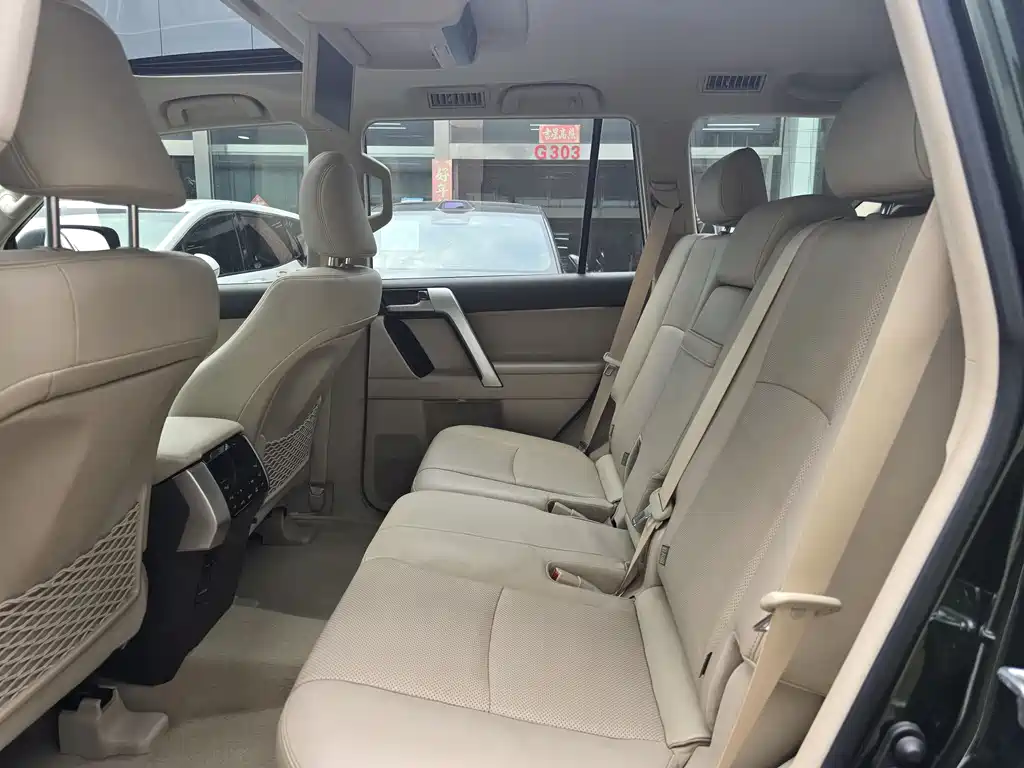 Toyota Prado 2019 — фото 10