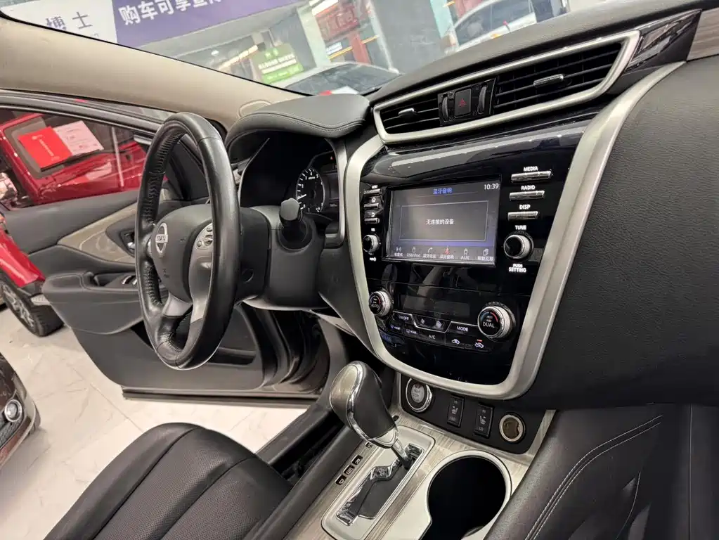 Nissan Murano 2018 — фото 22
