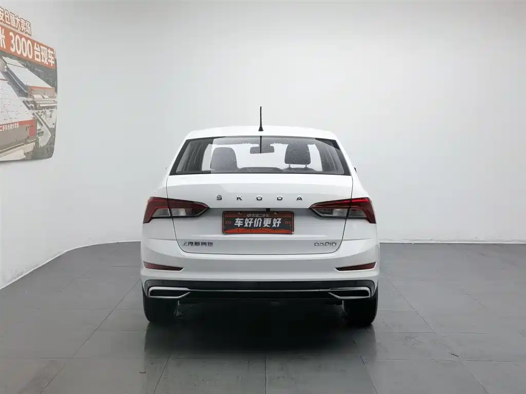 Skoda Rapid 2021 — фото 4
