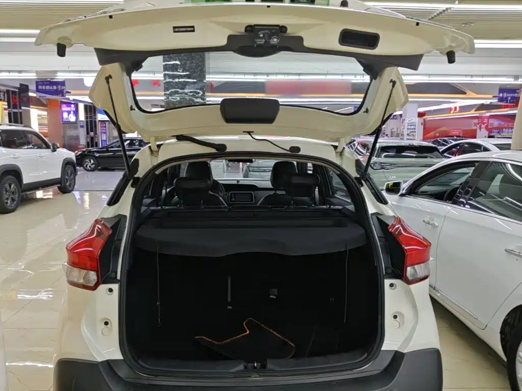 Nissan Kicks 2018 — фото 19