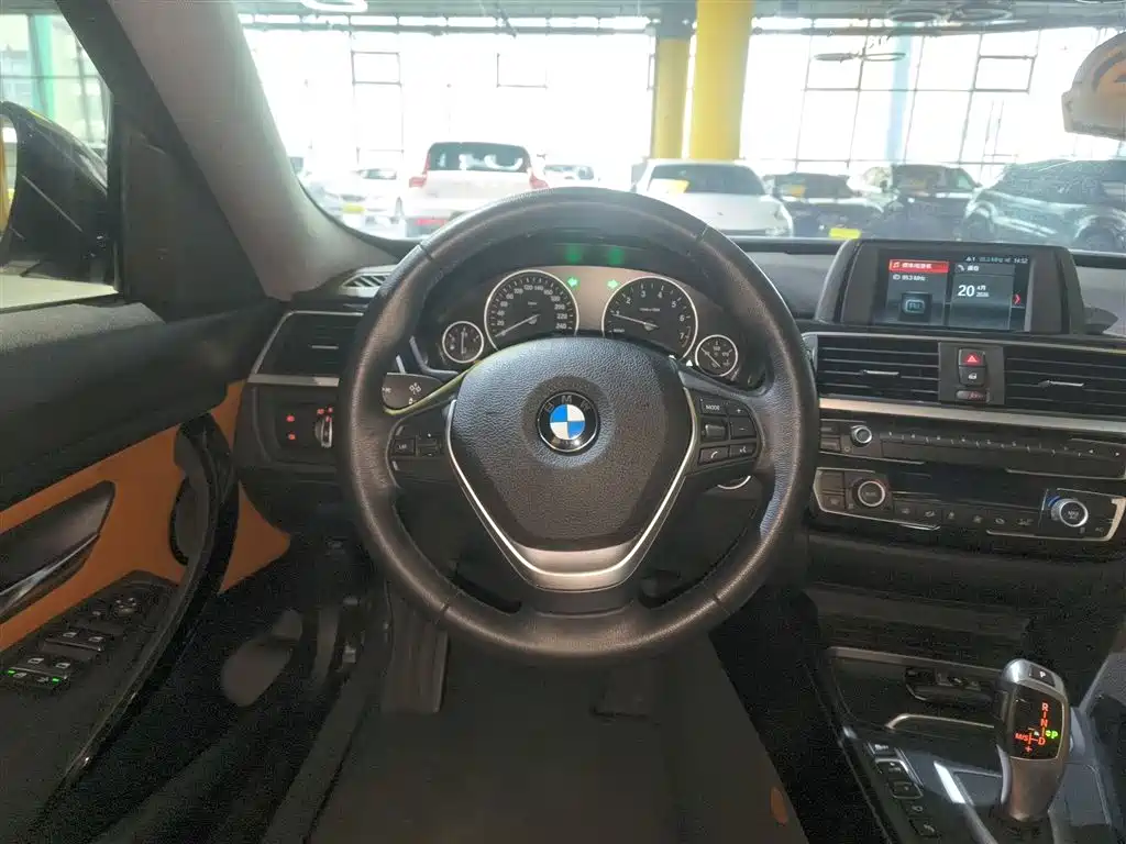 BMW 3 Series GT 2019 — фото 11