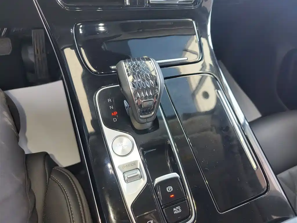 GAC Motor Trumpchi M8 2025 — фото 14
