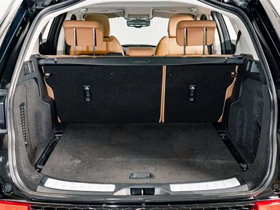 Land Rover Discovery Sport 2024 — фото 24