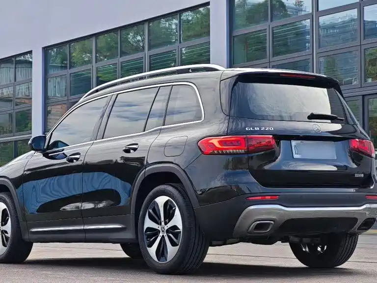 Mercedes-Benz GLB 2022
