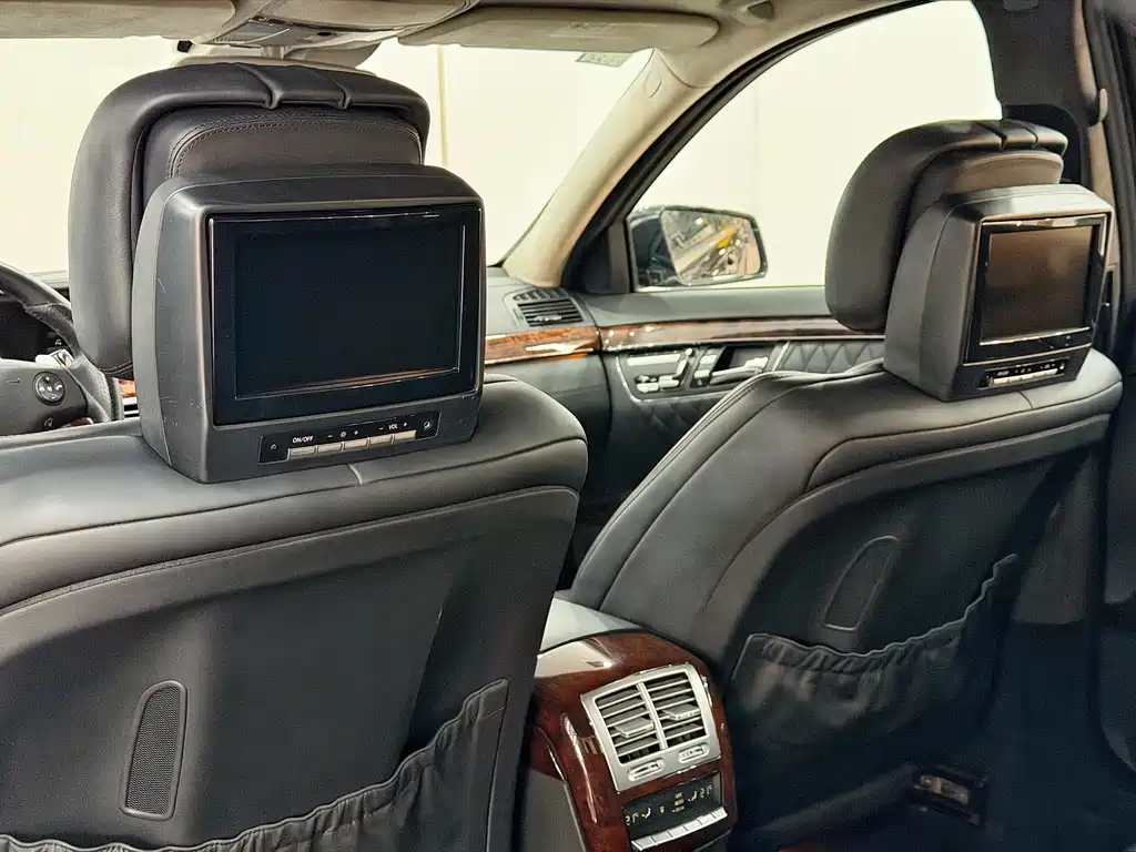 Mercedes-Benz S-Class AMG 2008 — фото 11