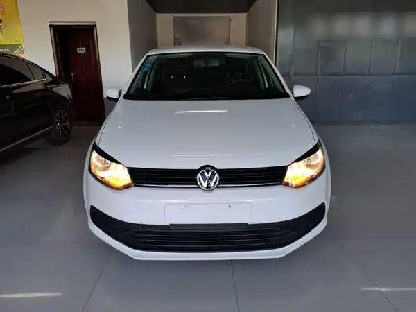 Volkswagen Polo 2016