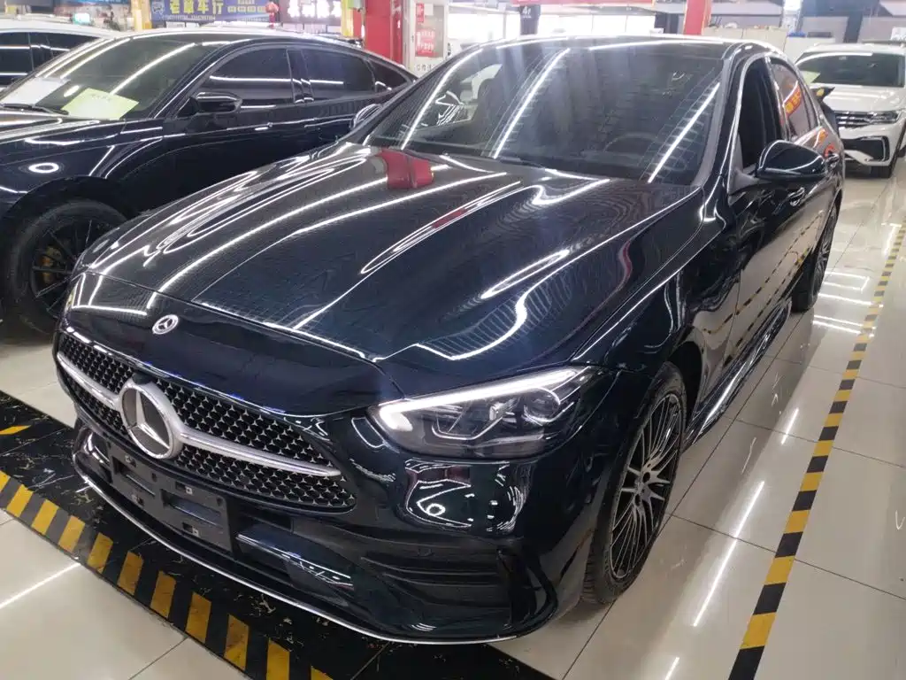Mercedes-Benz C-Class 2024