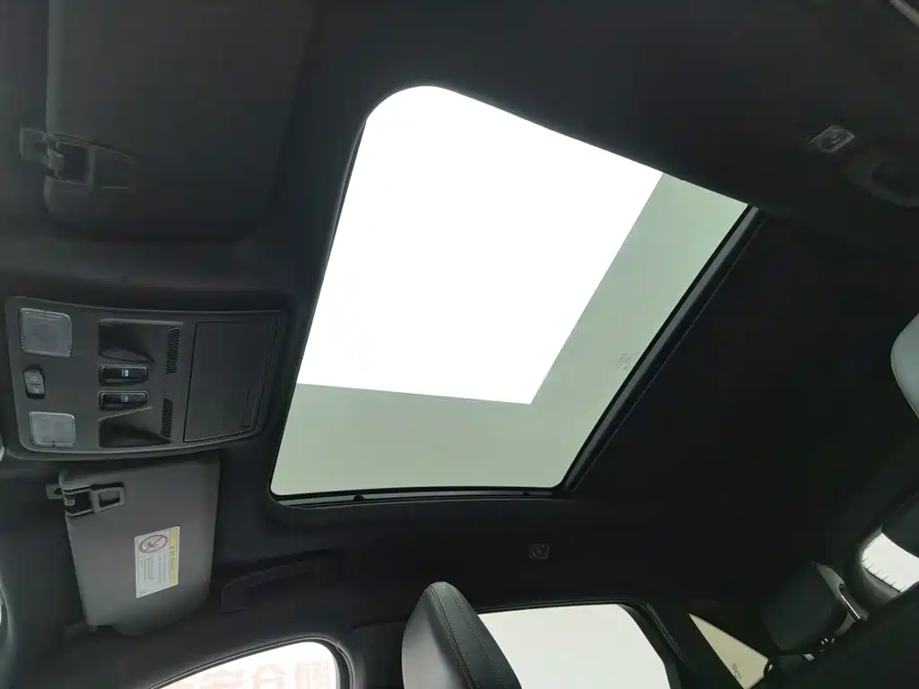Ford Escape 2020 — фото 14