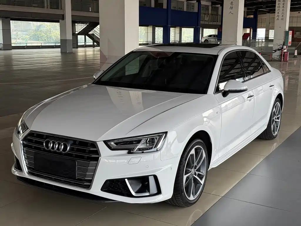 Audi A4L 2019