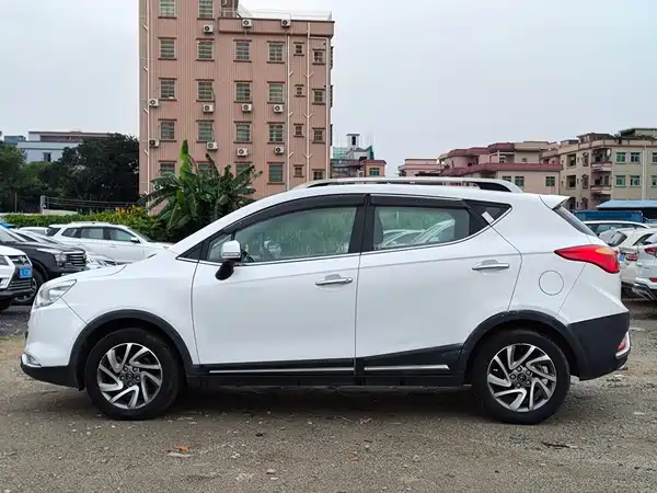 JMC Refine S3 2016