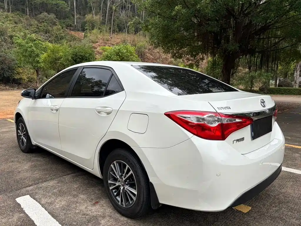 Toyota Levin 2016 — фото 9