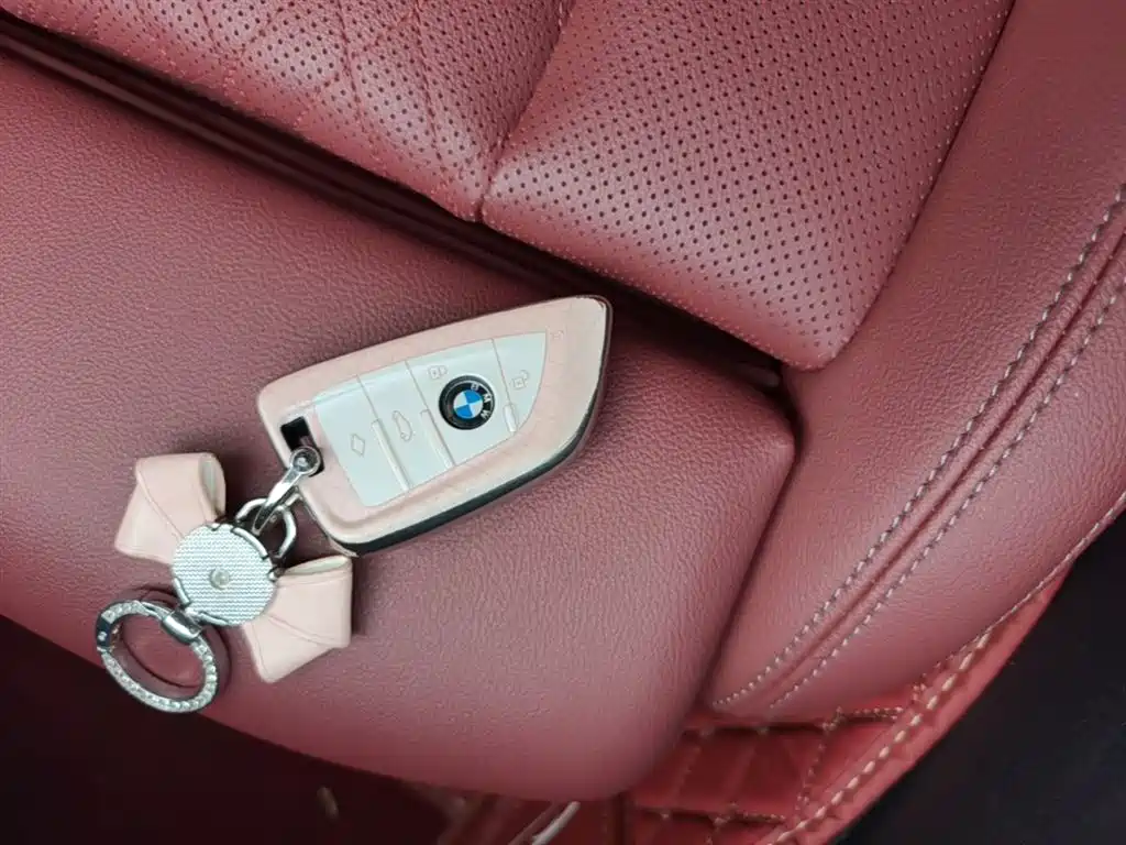 BMW i3 2024 — фото 9