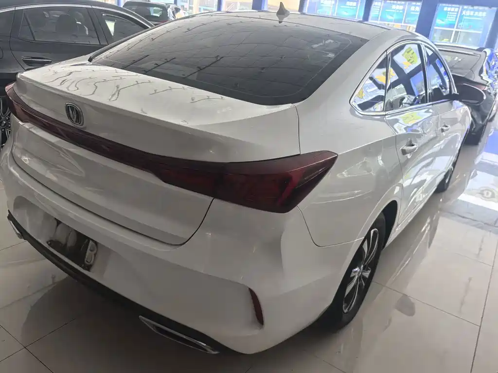 Changan Eado 2023 — фото 10