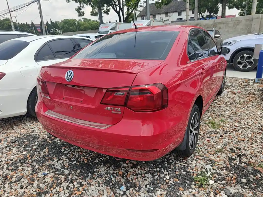 Volkswagen Jetta 2014
