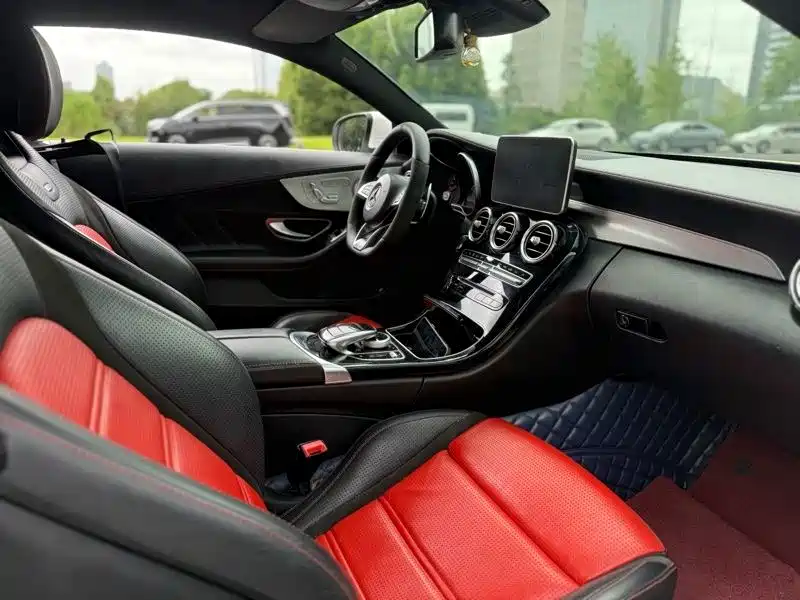 Mercedes-Benz C-Class AMG 2018 — фото 6