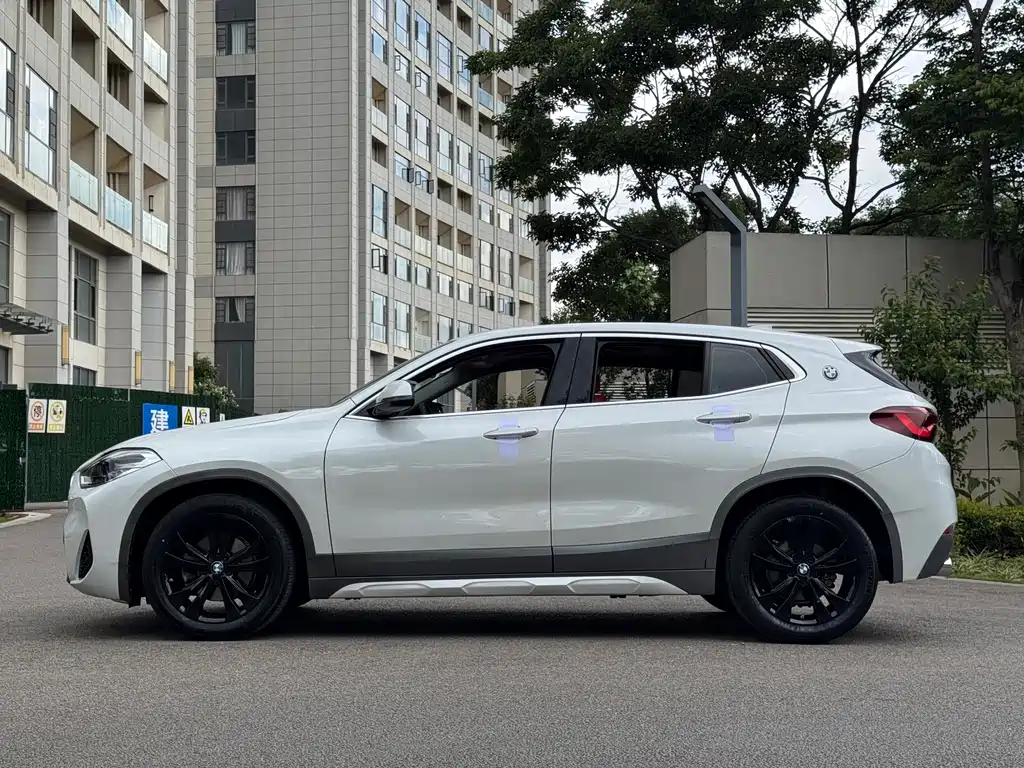 BMW X2 2021 — фото 4