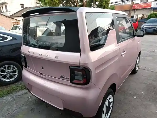 Geely Galaxy Panda 2025